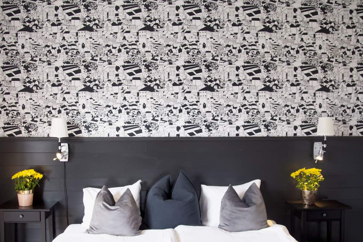 individually decorated, individually furnished, desk, soundproofing