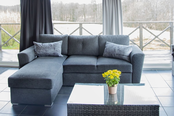 Deluxe Suite (Private Pool) | Living area