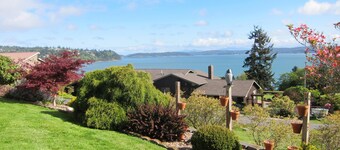 Spectacular Views - North Whidbey