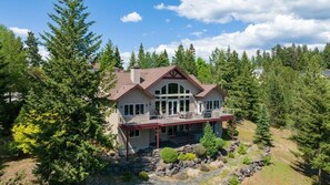 Exterior - Skyview Perch | Master Craftsmanship w/Lake Views (Coeur d'Alene)
