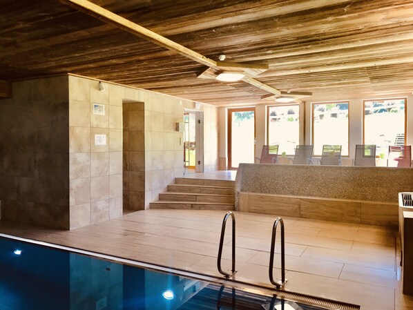 Sauna, steam room, hot stone massages, sports massages, massages