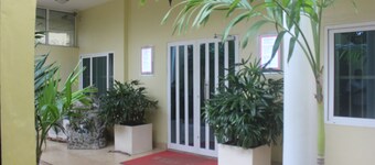 Beautiful Gate Hotel