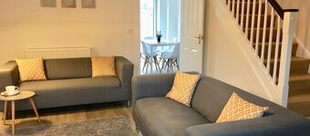 Eastleigh House near Airport