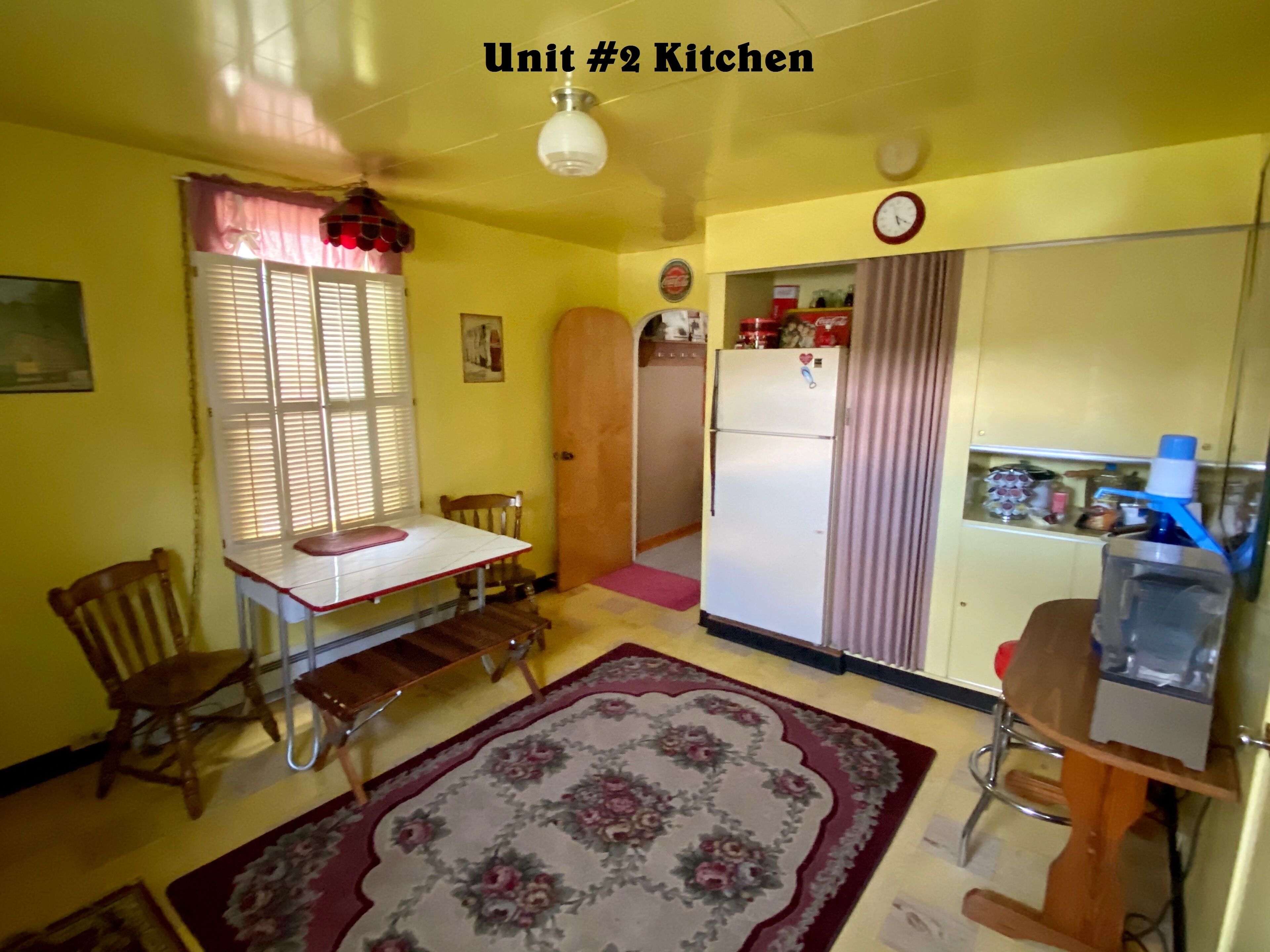 Cozy Duplex steps from Main St