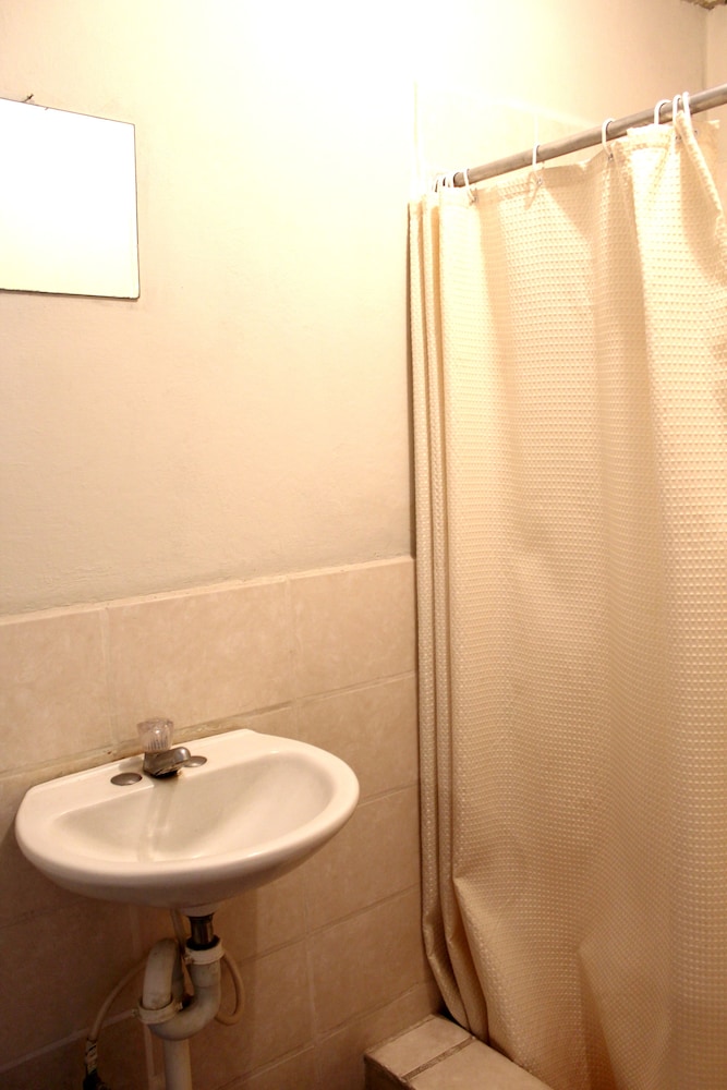 Ximena's Guest House by null