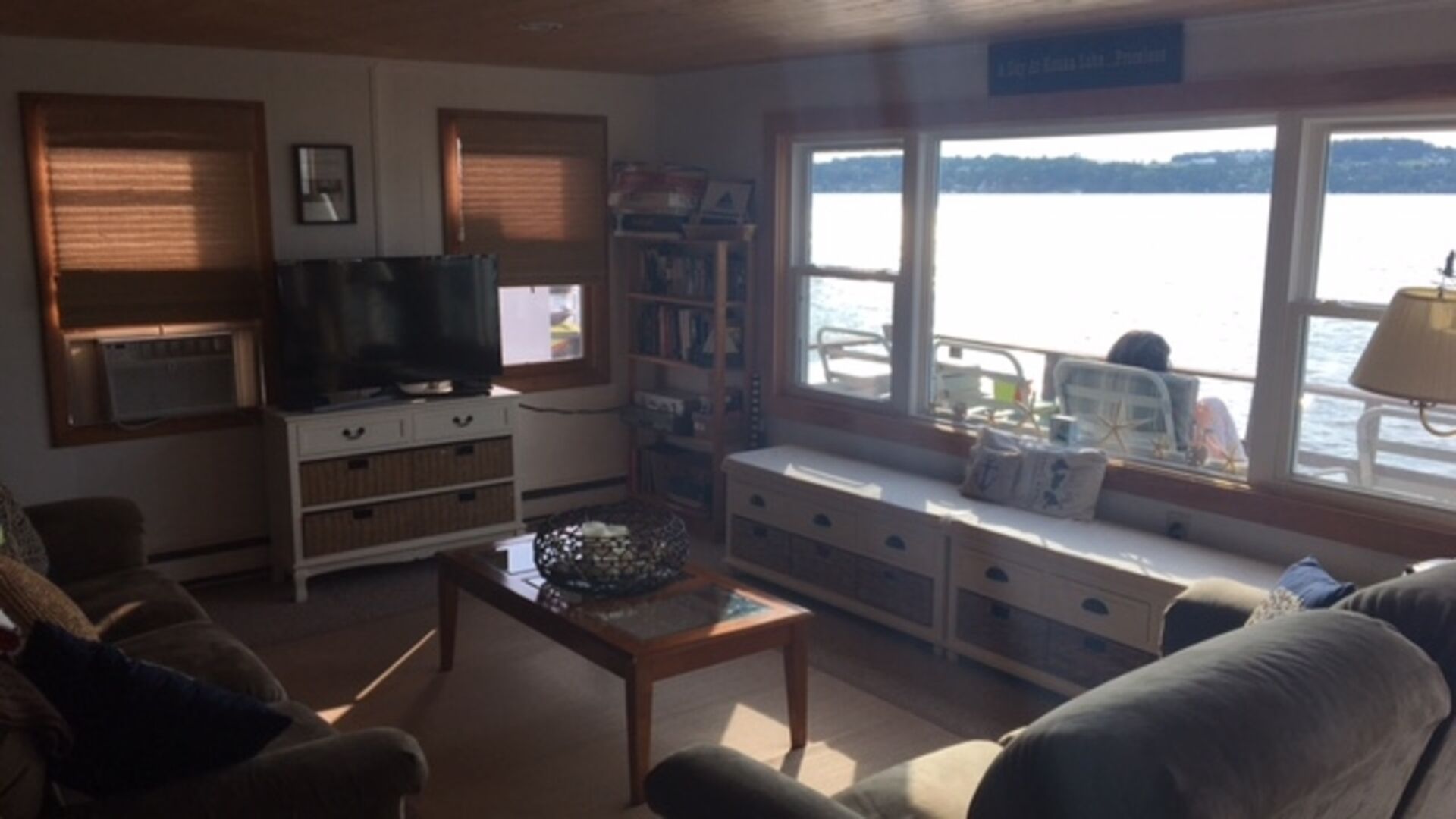 Keuka Lake Waterfront Getaway - Finger Lakes/Wine County