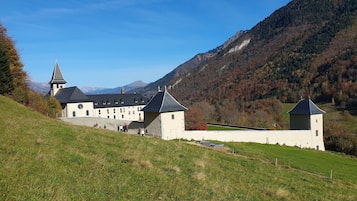Vue sur la campagne depuis l’hébergement