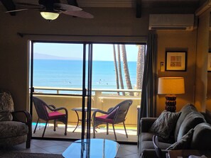 Smart TV, DVD player