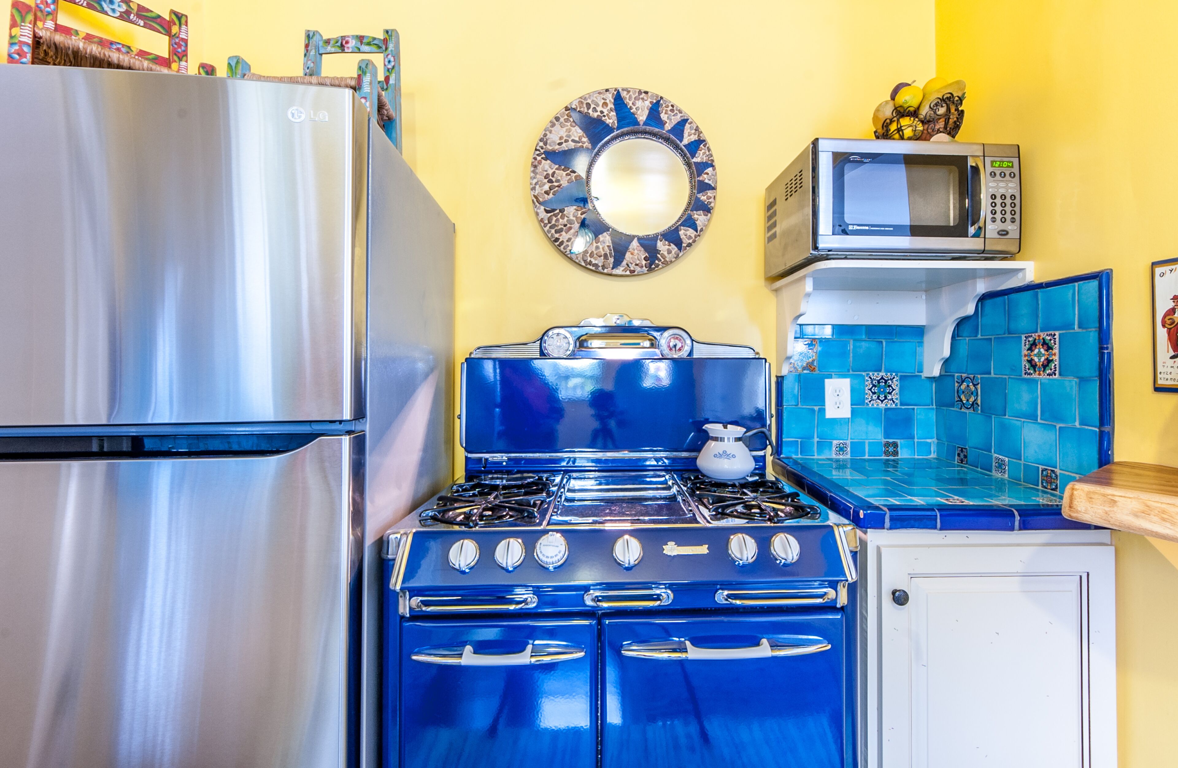 MANHATTAN BEACH Magical Spanish Style Cottage Steps 2 Beach