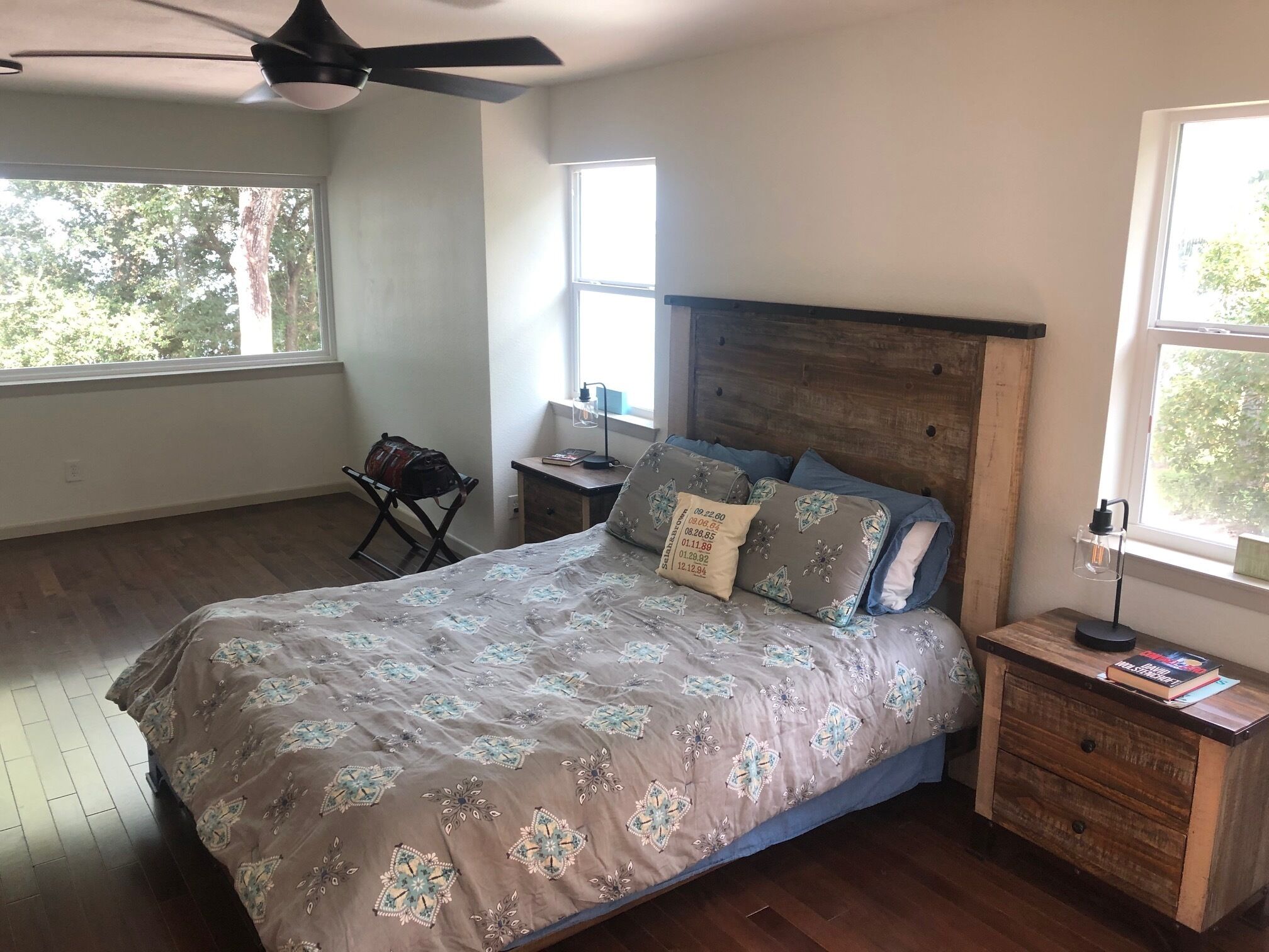 Lakehouse On Open Water w Awesome HUGE Covered Entertainment Patio