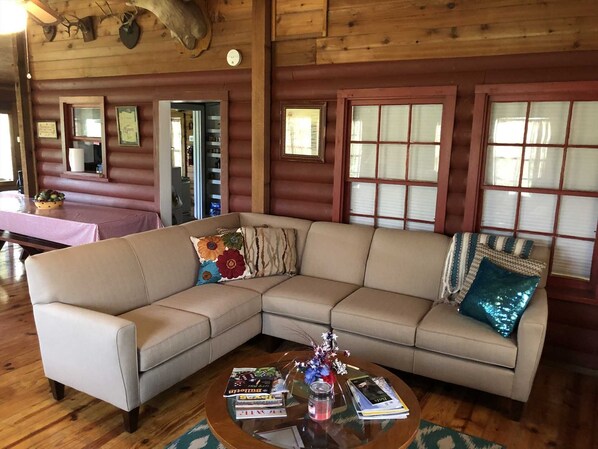 TV, fireplace, DVD player, stereo