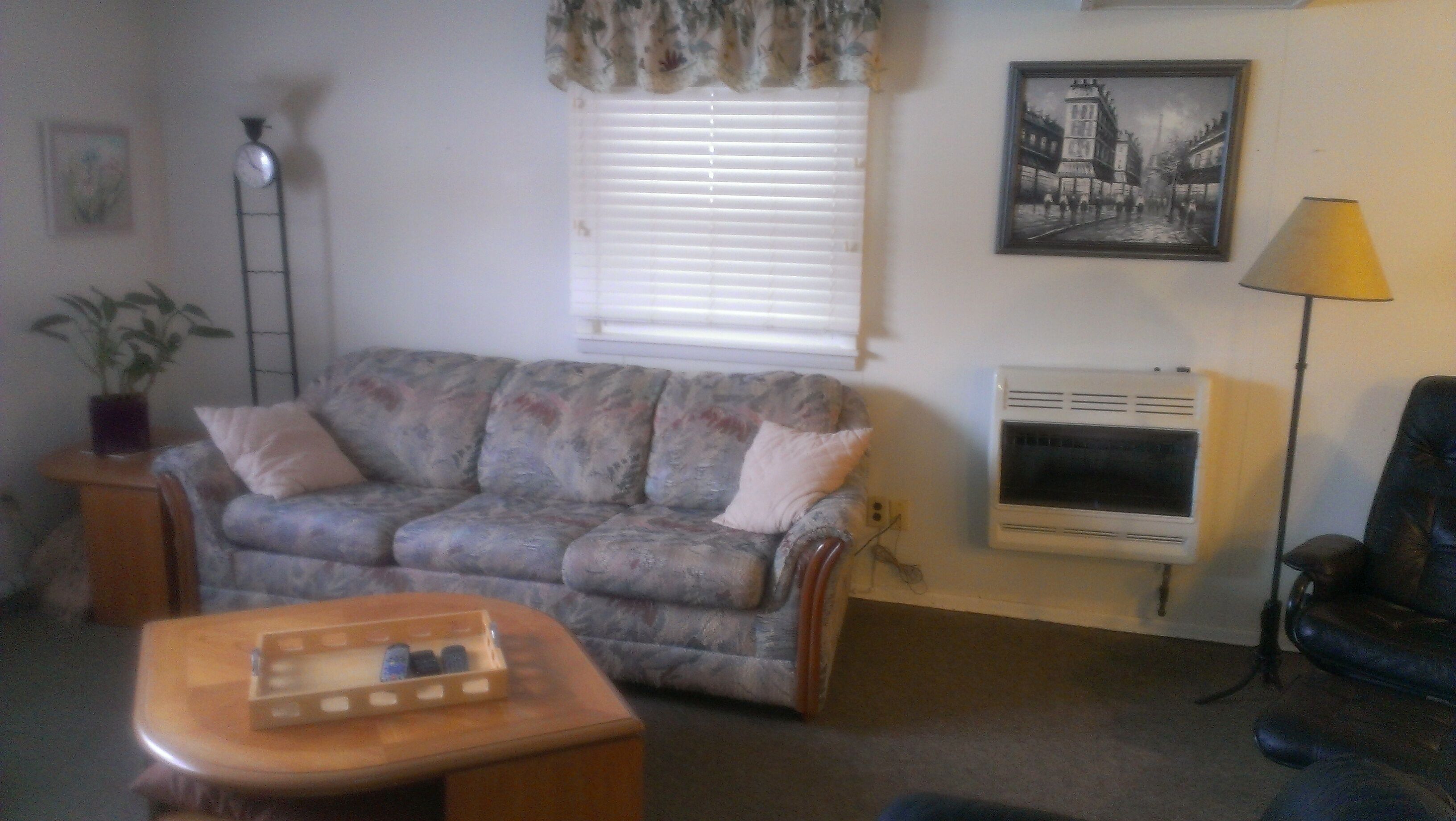 Stay in the "Gone Girl" neighborhood