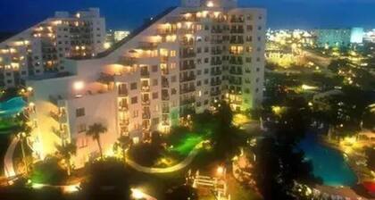 In the middle of the fun CLOSE TO UNIVERSAL International drive 2 bedroom suite