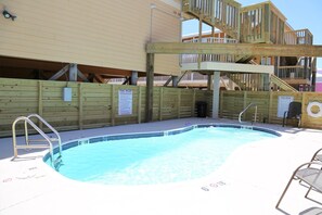 Pool - Beachfront Sunrise Village 110 (Gulf Shores)