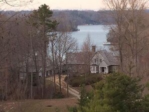 Exterior - Large House with Lake Views, pool table and Private Boat Dock (Gainesville)