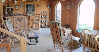 Corazones Draw Ranch: Spacious Home on 400 acres