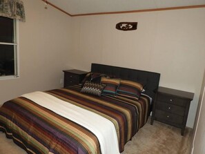 3 Schlafzimmer, Bügeleisen/Bügelbrett, WLAN, Bettwäsche