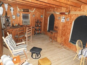 Interior - Corazones Draw Ranch: Spacious Home on 400 acres (Brewster County)