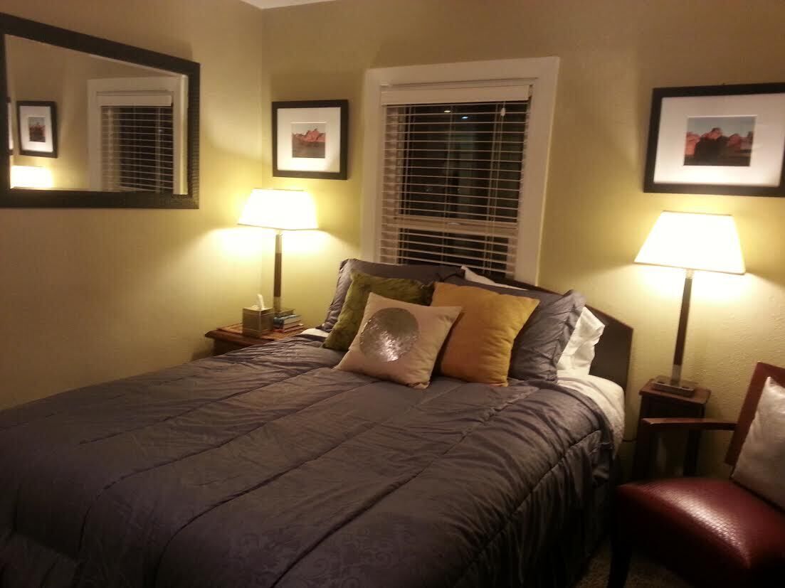 Best price, best value, super convenient Downtown Getaway