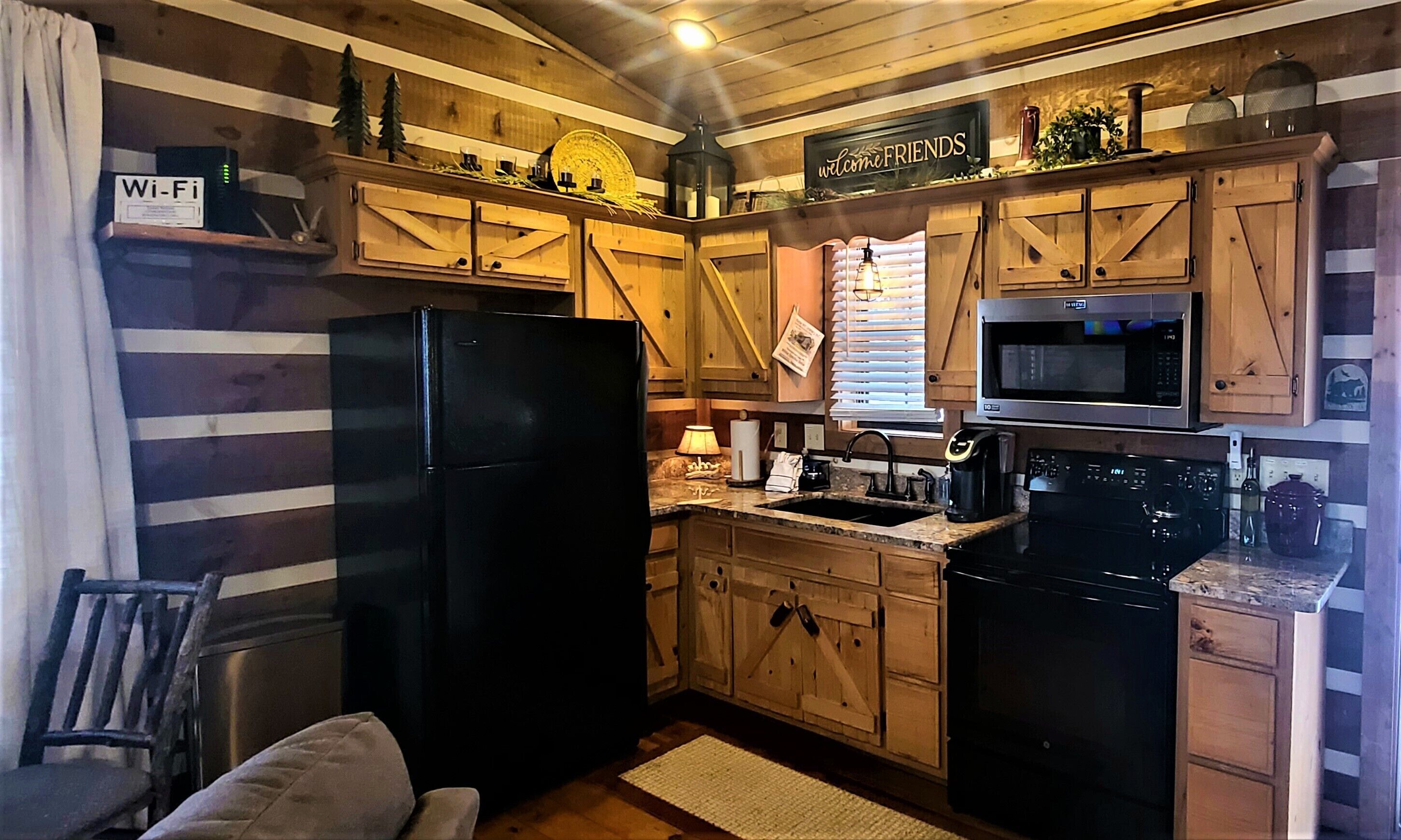 Sweet Retreat Cabin- Perfectly Named!