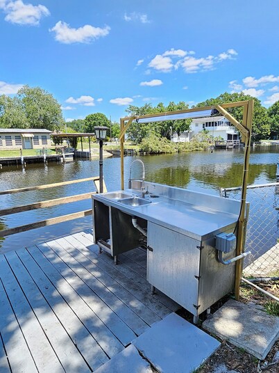 El pescador se quita