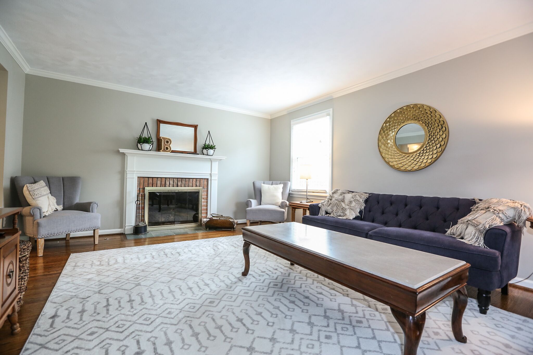 Pittsford Village Home. Walk to Everything Restaurants, Shops, Canal Trail, YMCA