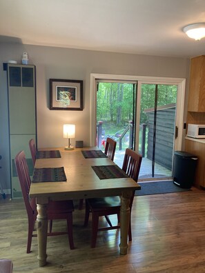 Dining - Northern Bliss Cabin near Wilderness State Park & Mackinaw (Levering)