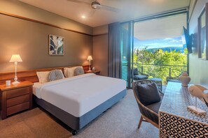 Villa, 4 Bedrooms, Ocean View | 4 bedrooms, desk, soundproofing, iron/ironing board