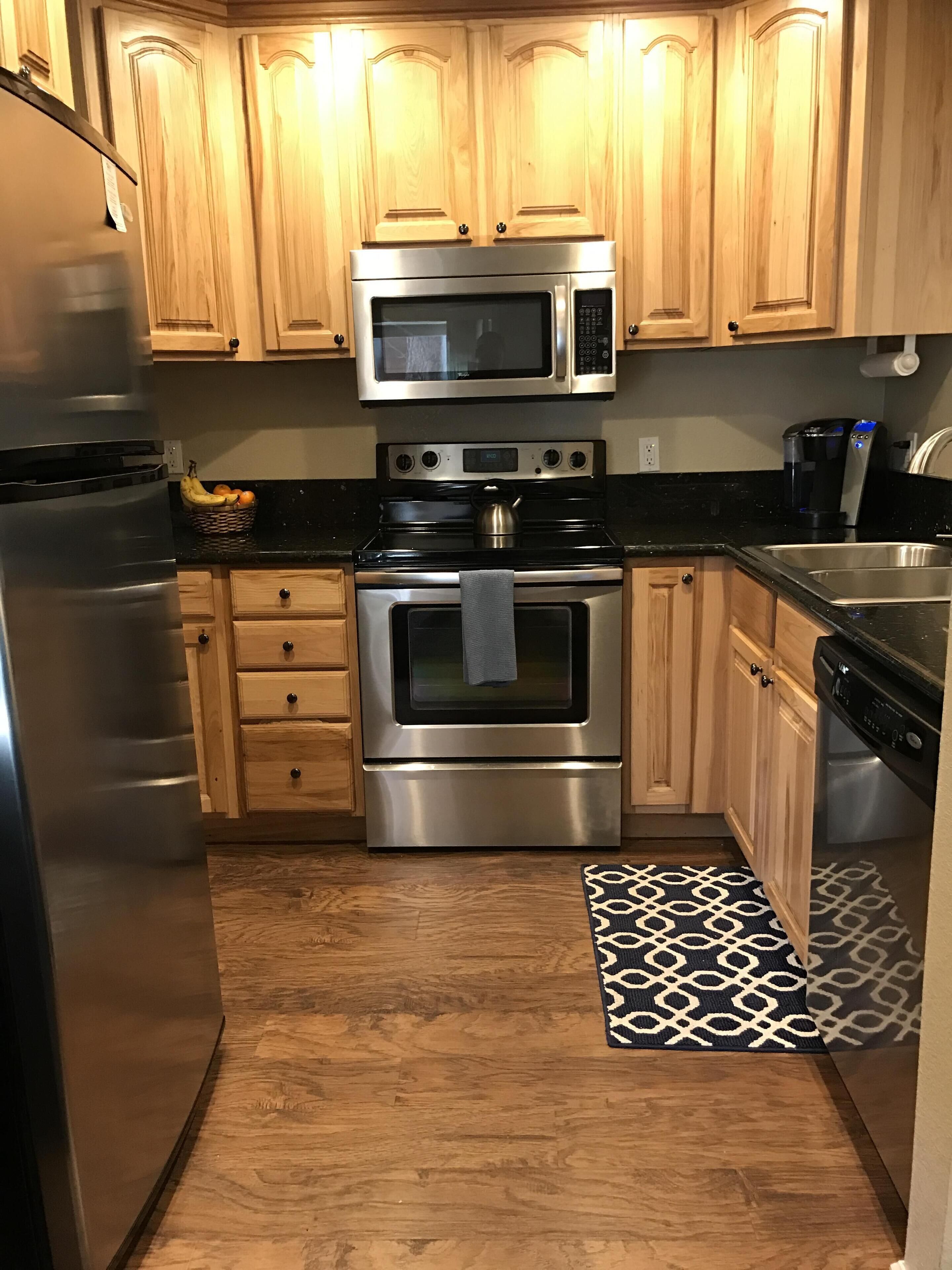 Beautiful Level Entry 3 Bedroom, 2 Bath Tahoe Cabin