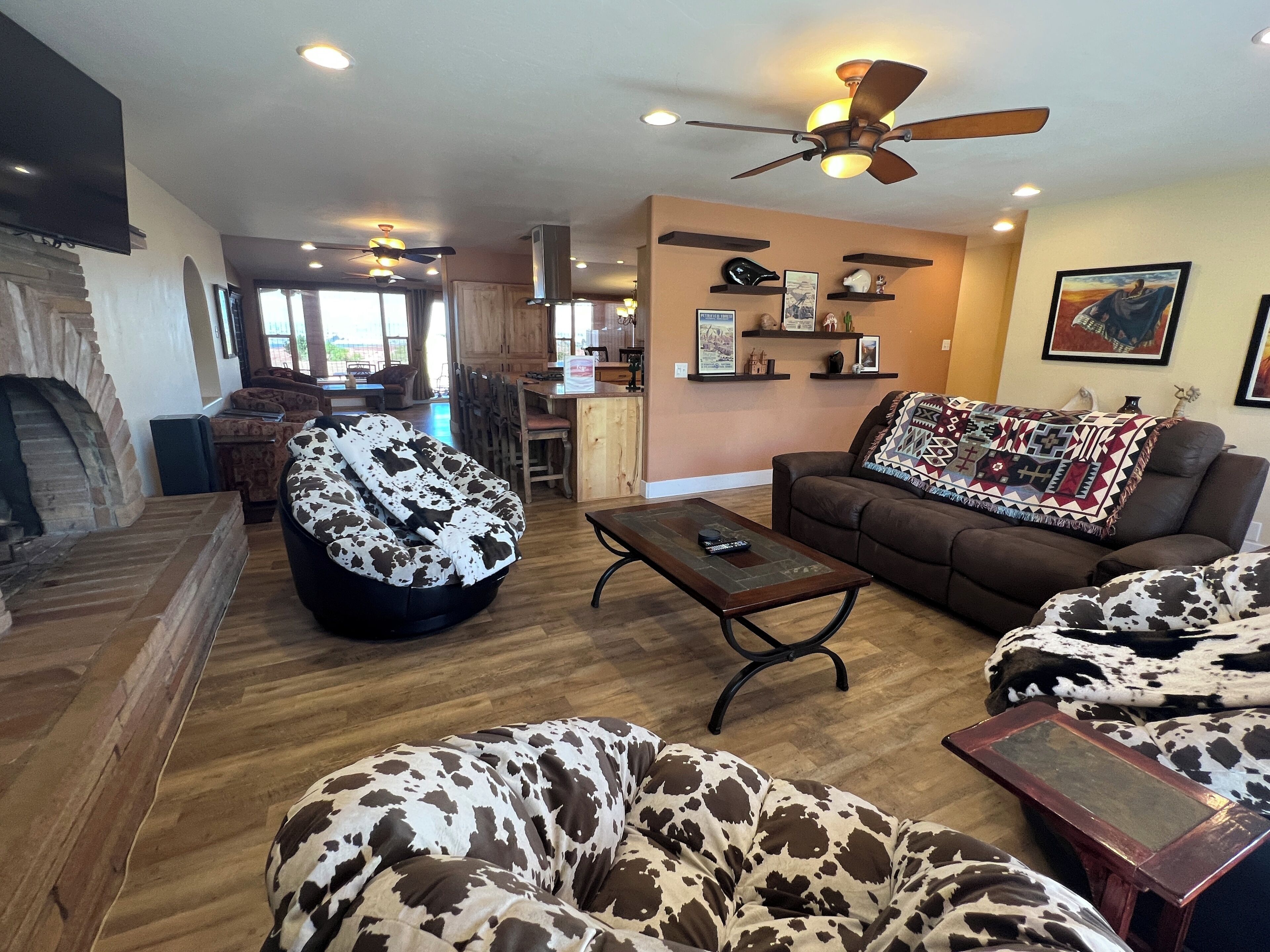 Lake Powell, Vermillion Cliffs & Golf Course VIEWS - Oh My!!