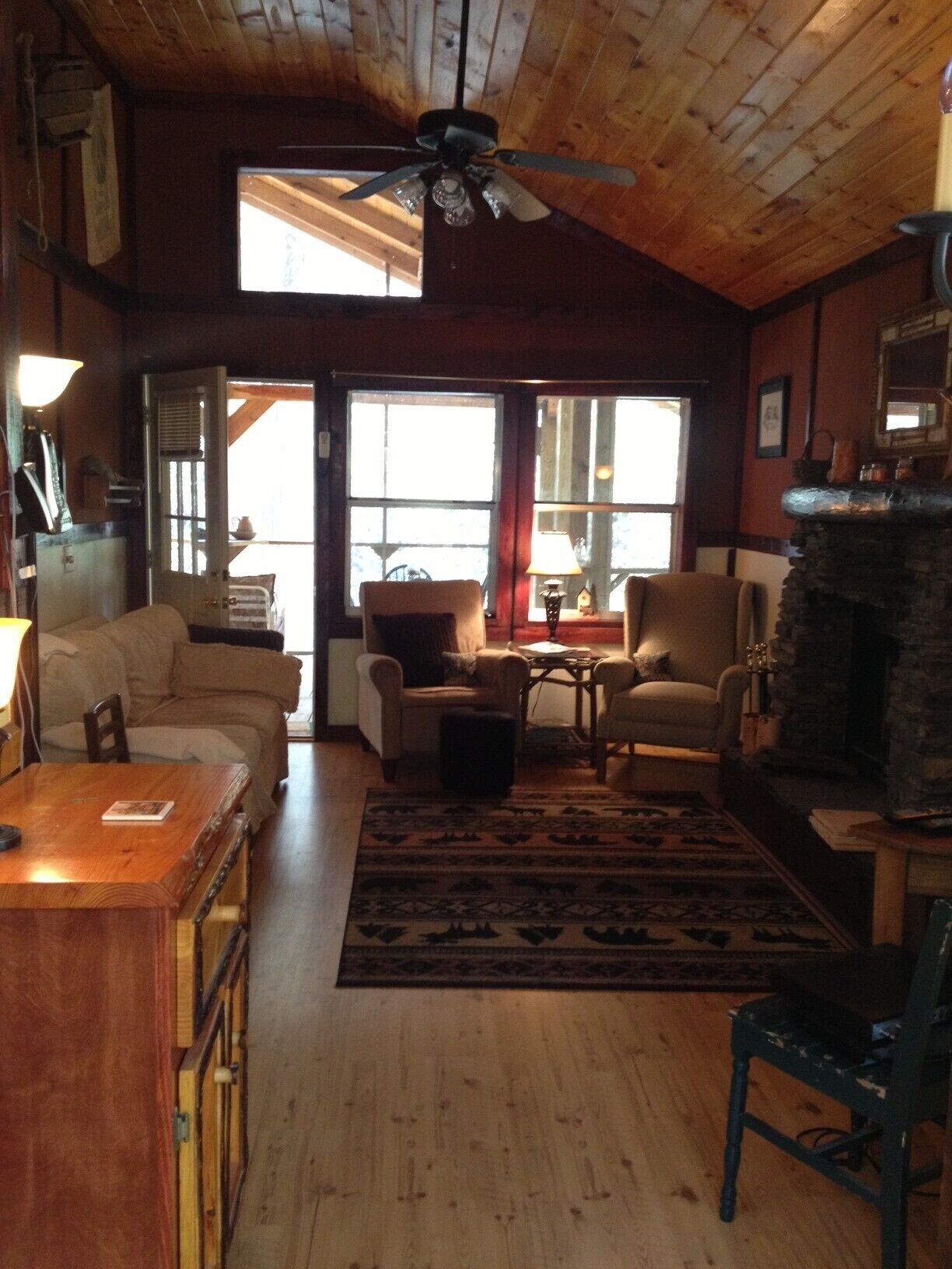 Coker Creek Creekside Bungalow