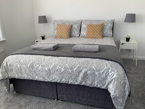Hus - 4 sovrum | Strykjärn/strykbräda, gratis wi-fi och sängkläder
