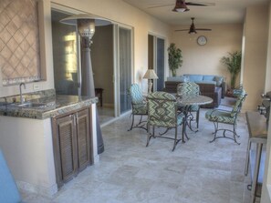 Condo, varias camas (Villa La Estancia 2503) | Cobertizo