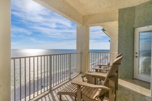 Property grounds - Long Beach 2 Bedroom Penthouse condo with 2 Seasonal Beach Chairs with Umbrella (Panama City Beach)