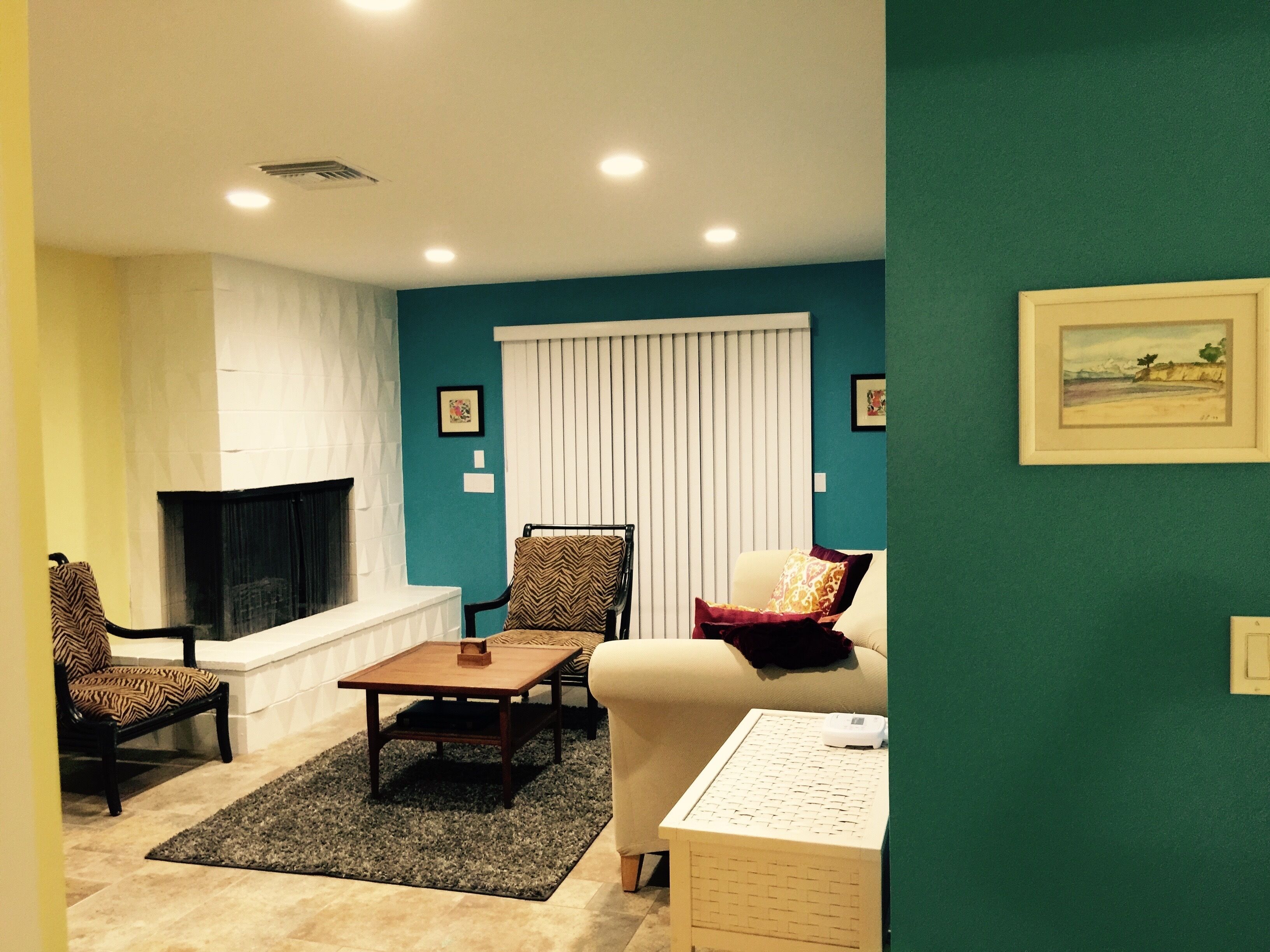 Great Location! Walk to Old Town La Quinta! 3 Bedrooms 3 Baths: Permit #063213