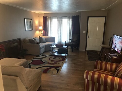 Moses Lake Duplex Duex Home 3 Bedrooms 1 Bath