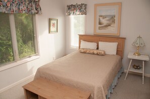5 habitaciones, tabla de planchar con plancha, cuna de viaje y wifi 