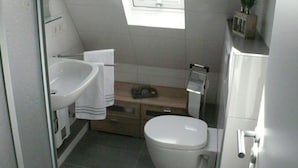 Bathroom - Wohnzeit 3 (Gummersbach)