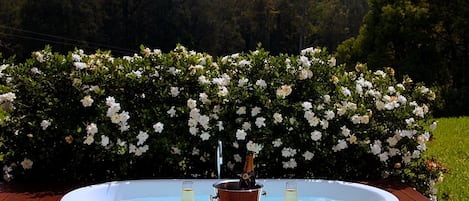 Outdoor spabad