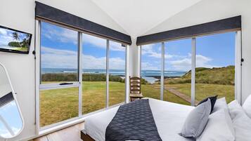 5 chambres, lit parapluie, Wi-Fi, draps fournis