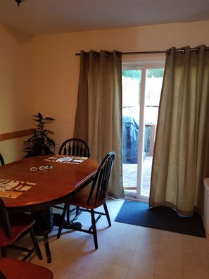 Dining - Best deal around! 99/night! (Arden)