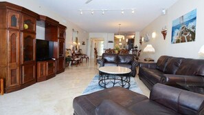 Télévision, table de tennis de table