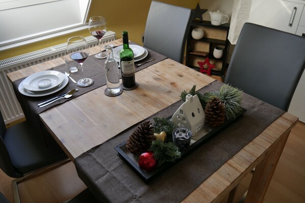 Apartment, 1 Bedroom | Cribs/infant beds, free WiFi - Wohnzeit 4 (Gummersbach)