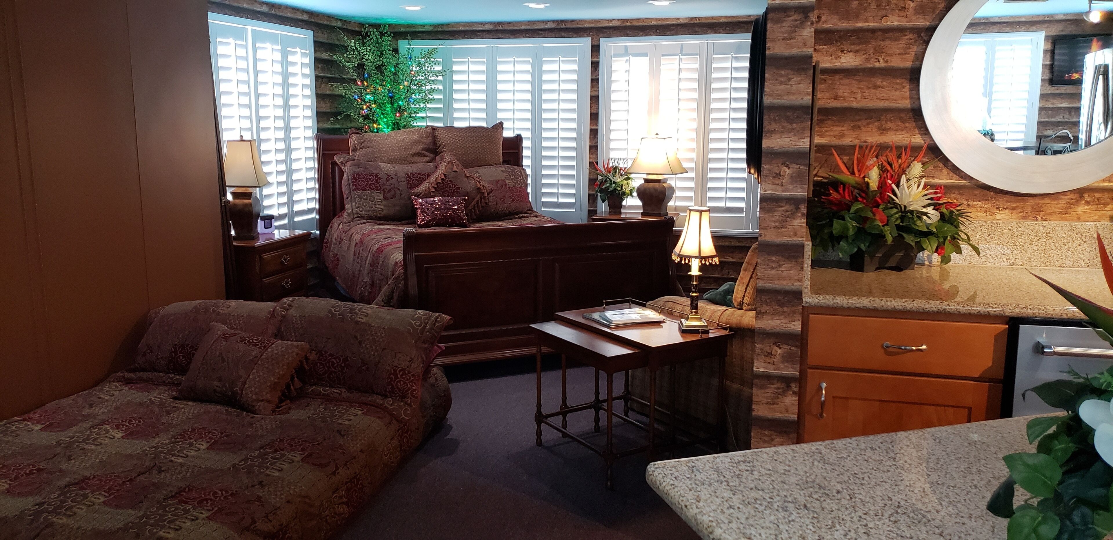 A Treasure in the middle of Bakersfield Wi-Fi Pet Friendly