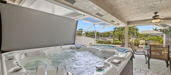 43% de descuento! - Alquileres SWFL - Villa Aleena - Amplia casa con piscina en canales que se cruzan