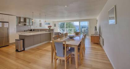 Quarterdeck Apartment