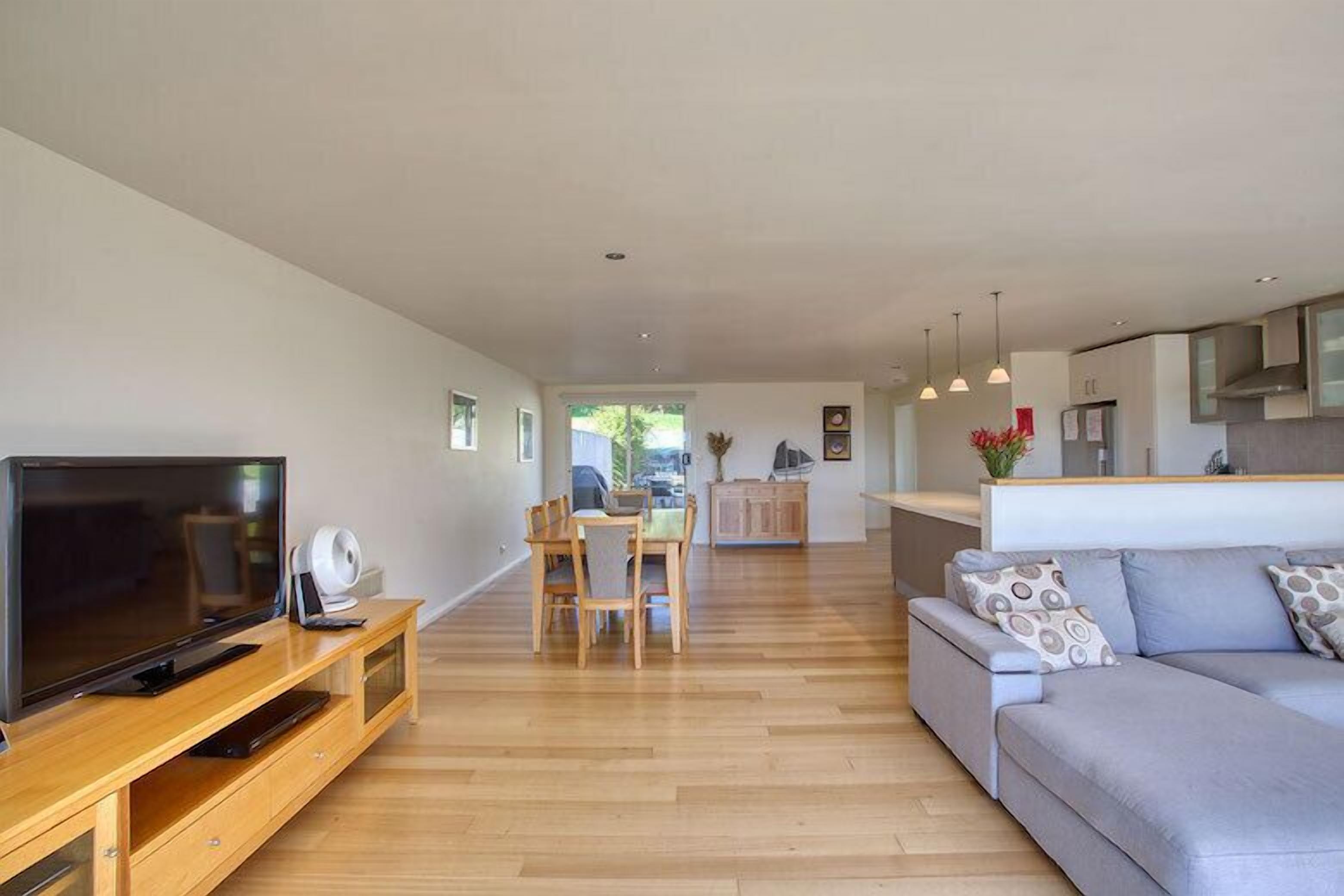 Quarterdeck Apartment — image 12