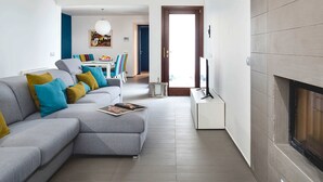 Villa, 3 Bedrooms | Living area | Flat-screen TV, fireplace - Villa Hera (Cefalù)