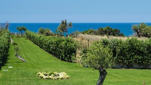 Garden - Villa Hera (Cefalù)