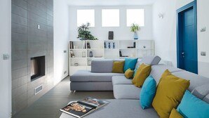 Villa, 3 Bedrooms | Living area | Flat-screen TV, fireplace - Villa Hera (Cefalù)